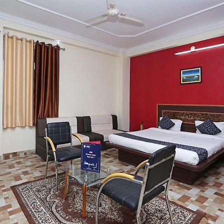 Oyo 10104 Radhika Resort كوتا المظهر الخارجي الصورة